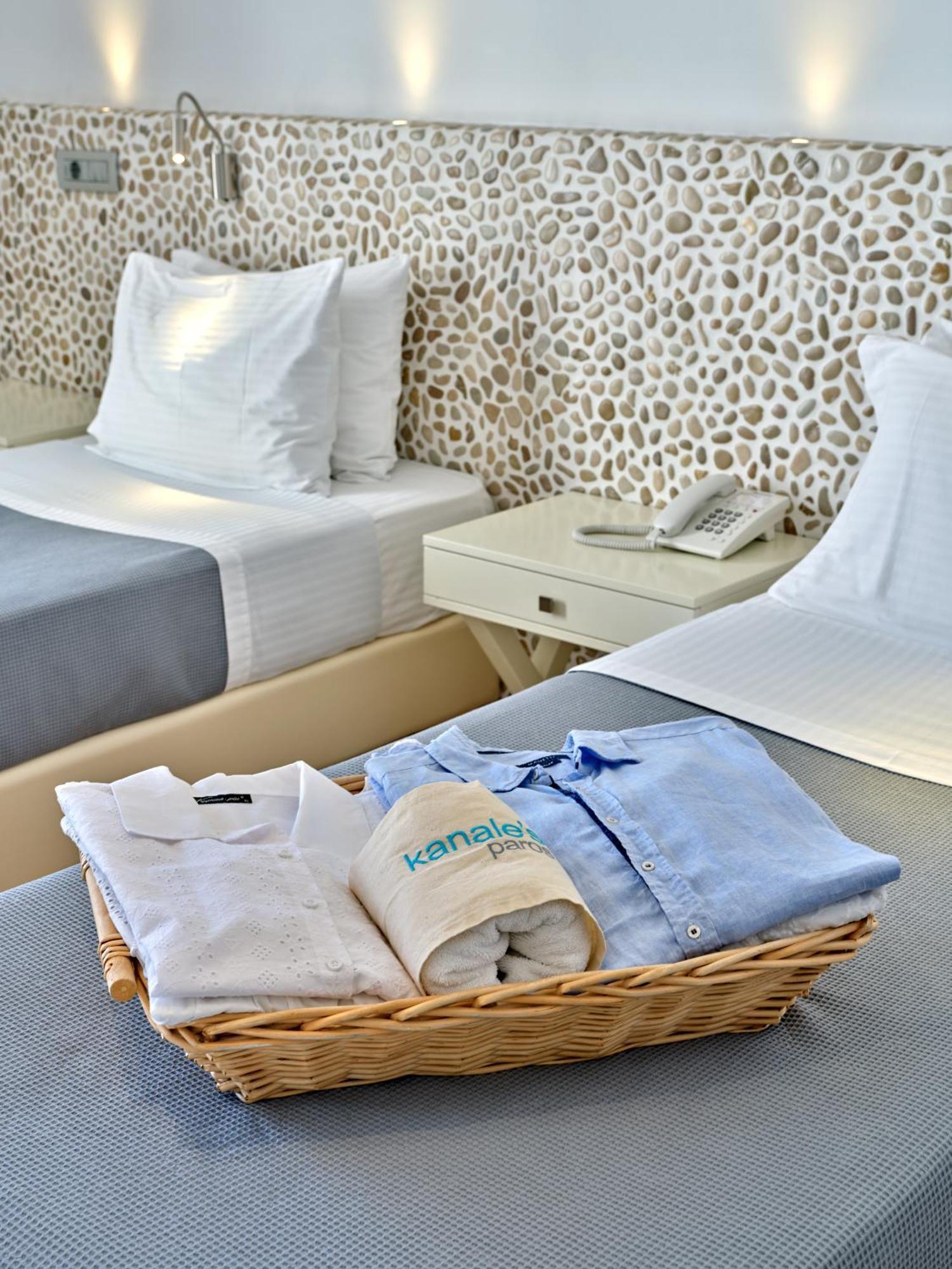 Kanale'S Rooms & Suites ناوسا المظهر الخارجي الصورة